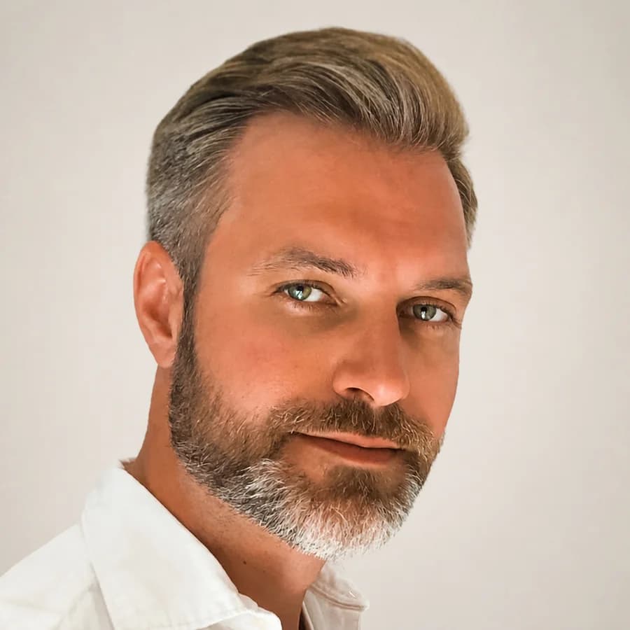Tomáš